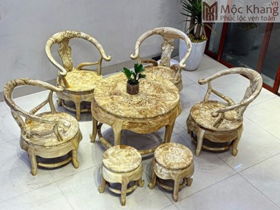 Bộ Bàn Ghế Gỗ 4 Ghế 2 Đôn Gỗ Nu Ngọc Nghiến Cao 66 Đường Kính 85(cm)